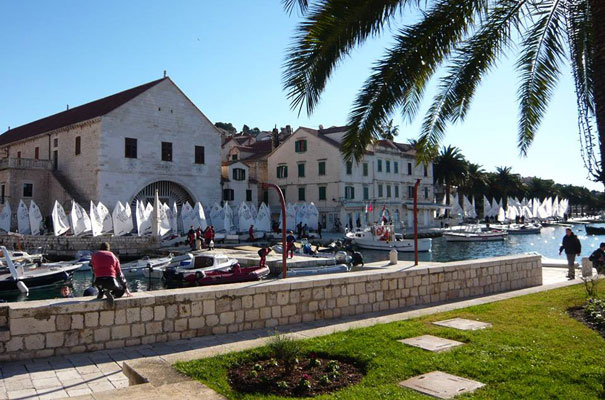 37. Međunarodna Novogodišnja regata